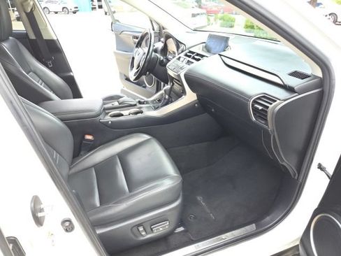 Used 2016 Lexus NX 200t FWD image 27
