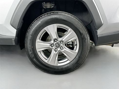 Certified 2025 Toyota RAV4 XLE image 28