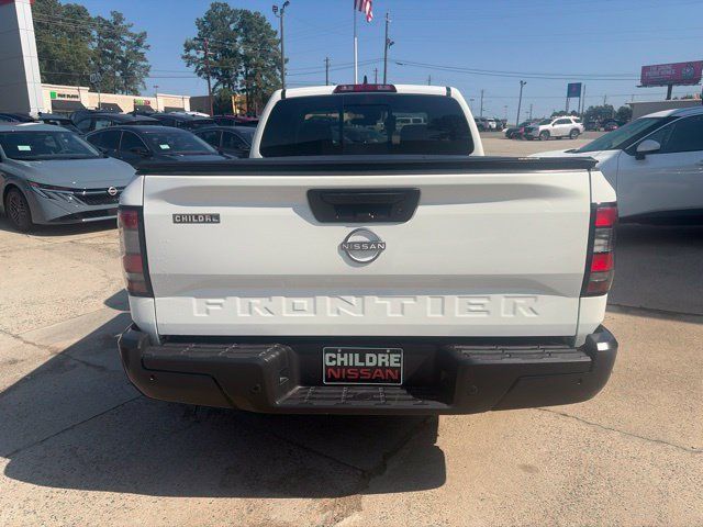 Used 2025 Nissan Frontier S RWD image 7