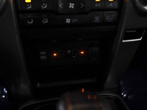Used 2018 Toyota 4Runner Limited RWD image 26