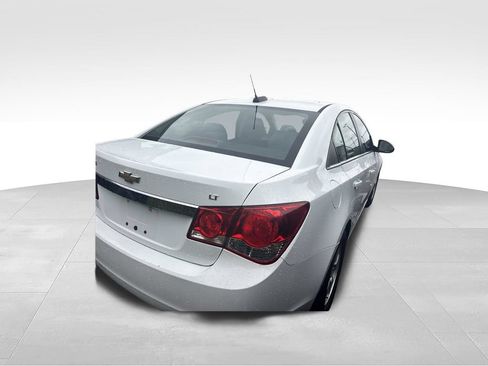 Used 2015 Chevrolet Cruze LT FWD image 3