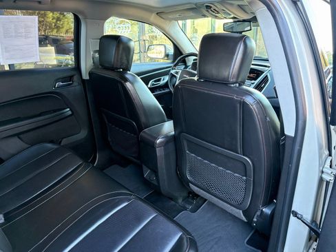 Used 2014 GMC Terrain SLT image 24