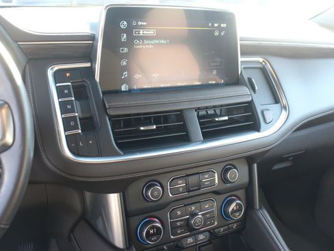 Used 2022 Chevrolet Tahoe LT w/ Luxury Package AWD/4WD image 23