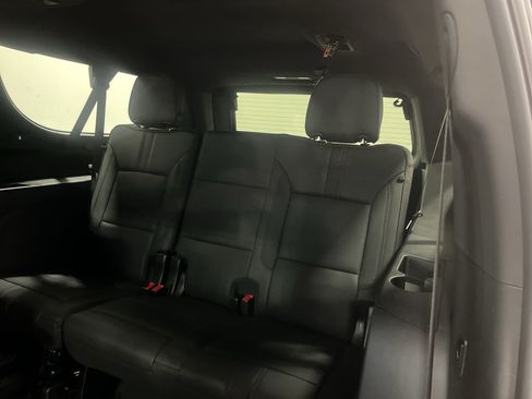 New 2026 Chevrolet Suburban RST w/ Advanced Technology Package AWD/4WD image 38