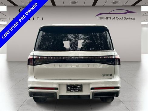 Used 2025 INFINITI QX80 Sensory image 6