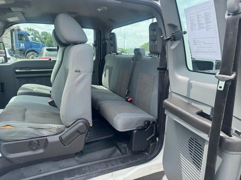 Used 2014 Ford F250 XL AWD/4WD image 11