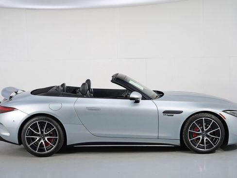 Used 2022 Mercedes-Benz SL 55 AMG 4MATIC image 54