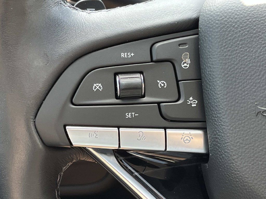 Certified 2024 Cadillac Escalade Sport w/ Touring Package AWD/4WD image 45