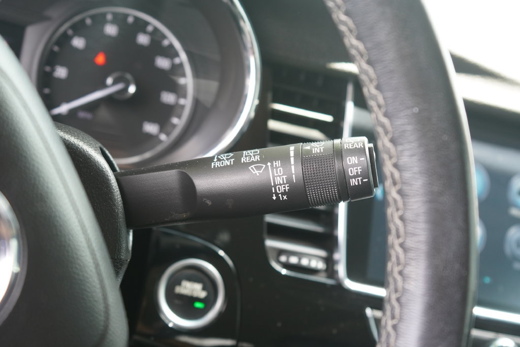 Used 2019 Buick Encore Preferred AWD/4WD image 17