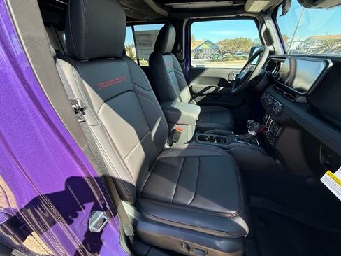 New 2026 Jeep Wrangler Unlimited Rubicon image 10