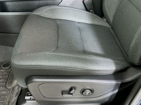 Used 2024 RAM 1500 Big Horn AWD/4WD image 30