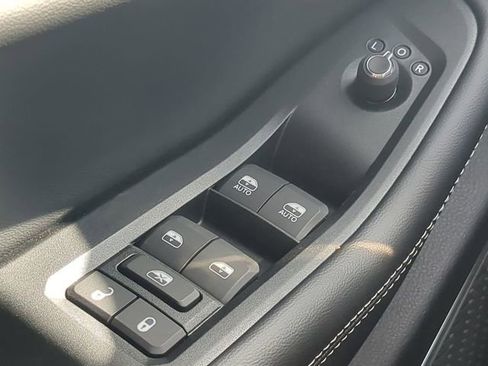 New 2026 Jeep Grand Cherokee Limited RWD image 26