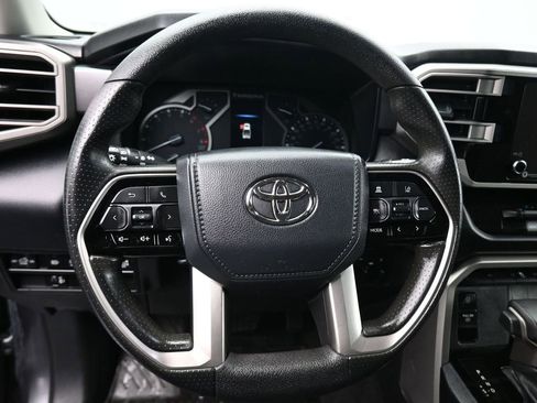 Used 2022 Toyota Tundra SR5 w/ SR5 Convenience Package image 13
