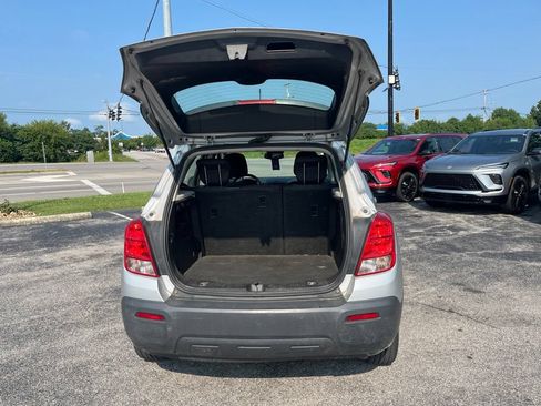 Used 2016 Chevrolet Trax LS FWD image 11