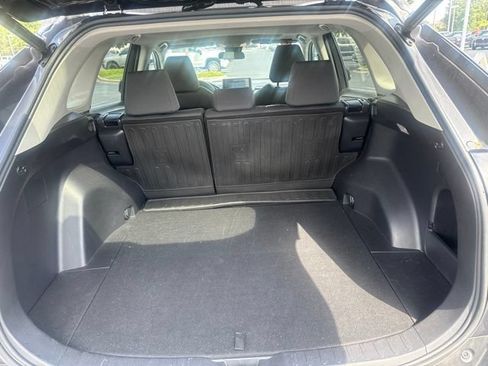 Used 2020 Toyota RAV4 XLE w/ Convenience Package AWD/4WD image 10