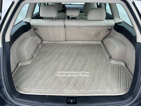 Used 2005 Subaru Outback 2.5i image 12