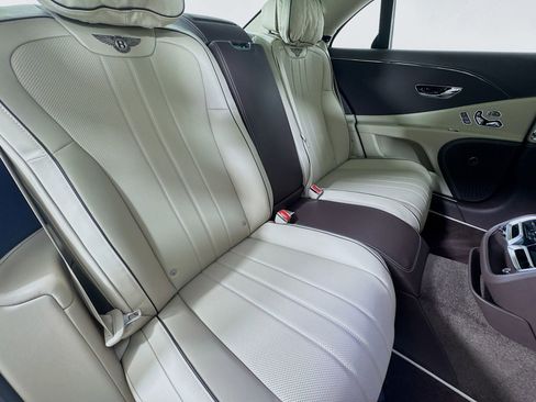 New 2026 Bentley Flying Spur Plug-In Hybrid image 26