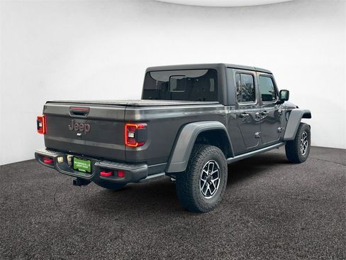 Certified 2024 Jeep Gladiator Rubicon w/ Convenience Group image 5
