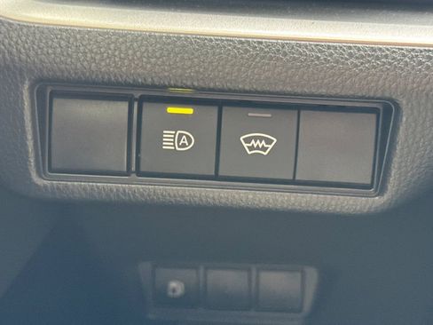 Used 2024 Toyota Prius LE image 38