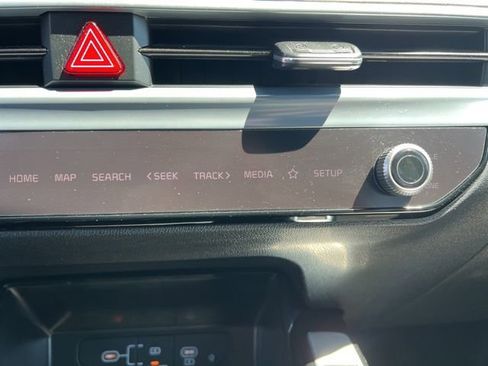 Certified 2024 Kia Sorento SX Prestige AWD/4WD image 23