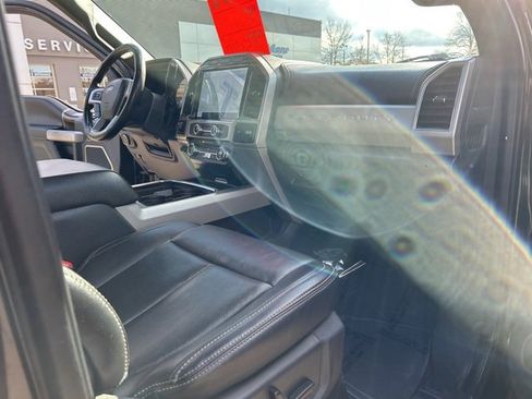 Used 2022 Ford F350 Lariat w/ Lariat Ultimate Package image 13