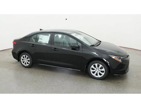 New 2026 Toyota Corolla LE FWD image 16