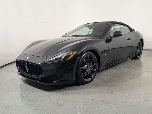 Used 2014 Maserati GranTurismo Sport image 3