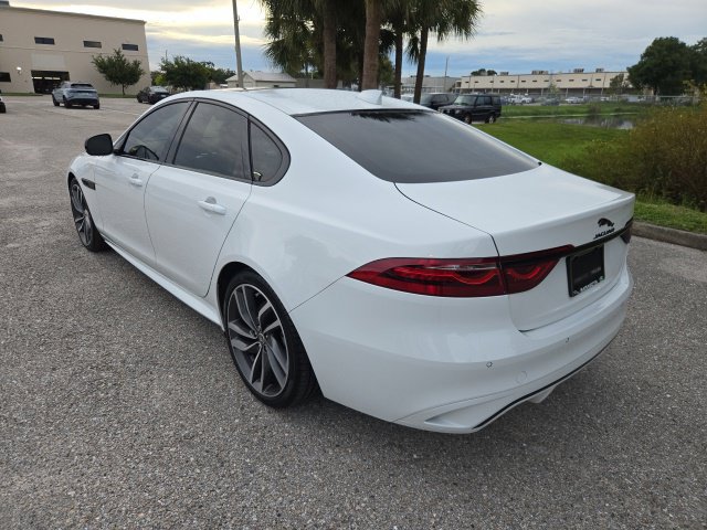 Used 2024 Jaguar XF R-Dynamic SE AWD/4WD image 3