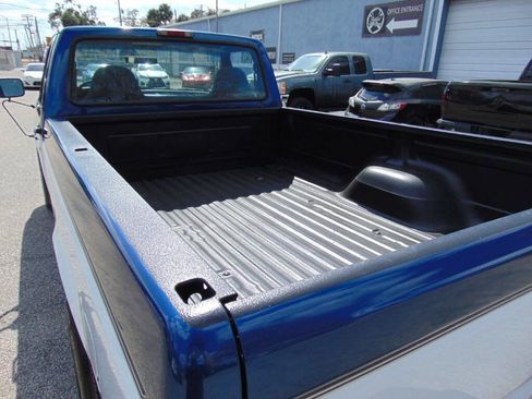 Used 1996 Ford F250 2WD Regular Cab image 12
