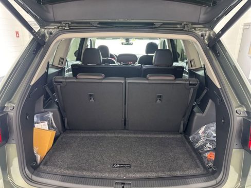 New 2026 Volkswagen Atlas Peak Edition AWD/4WD image 11