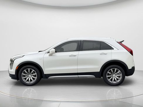 Used 2021 Cadillac XT4 Premium Luxury w/ Driver Awareness Package image 2