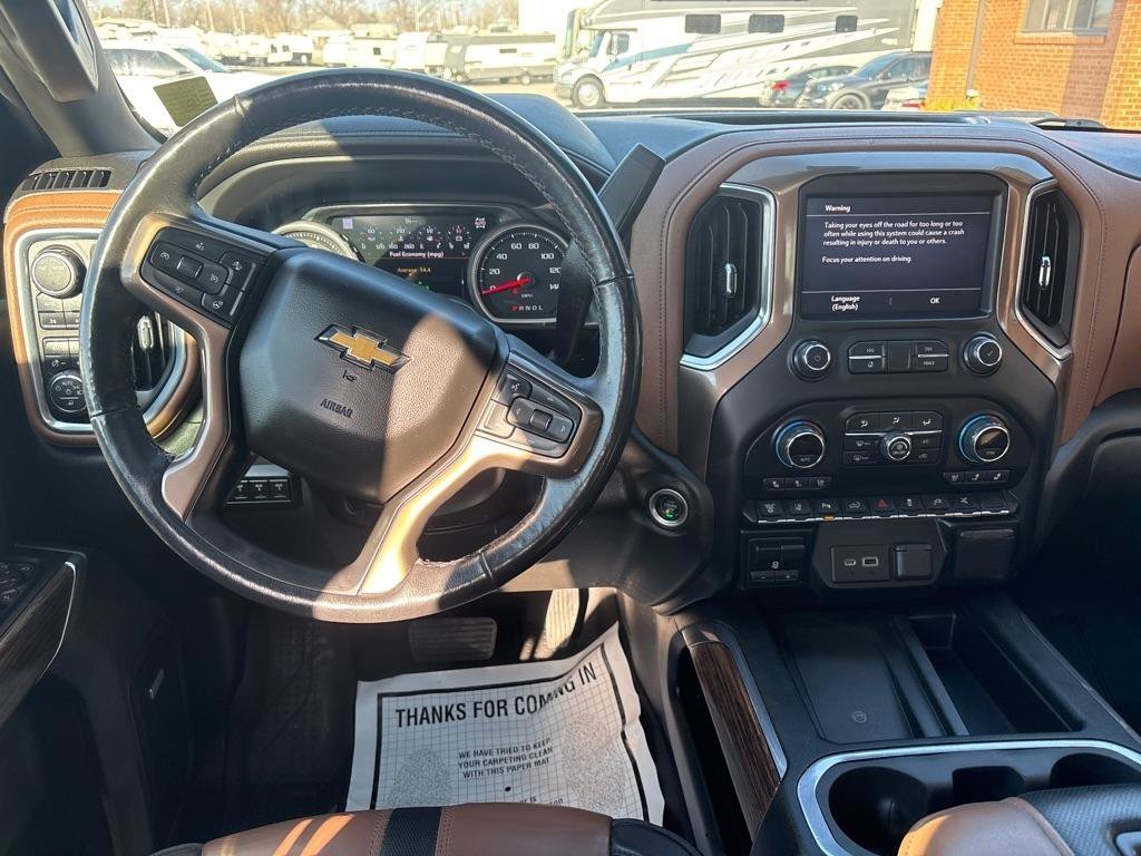 Used 2022 Chevrolet Silverado 3500 High Country AWD/4WD image 26