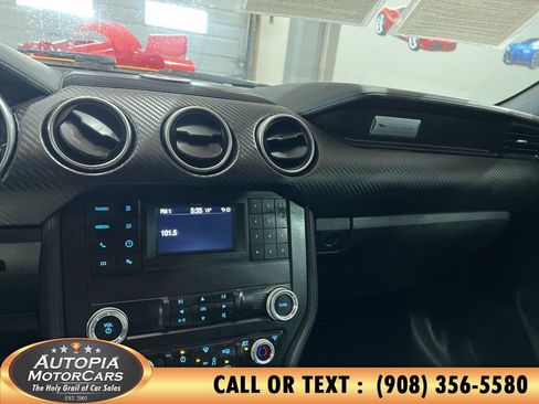 Used 2019 Ford Mustang Coupe RWD image 21