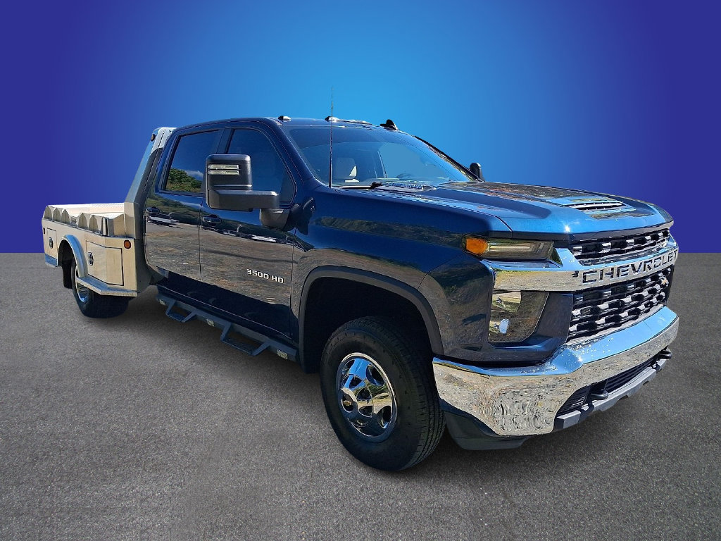 Used 2022 Chevrolet Silverado 3500 LT AWD/4WD image 3