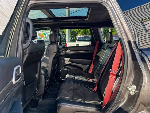 Used 2021 Jeep Grand Cherokee SRT AWD/4WD image 22