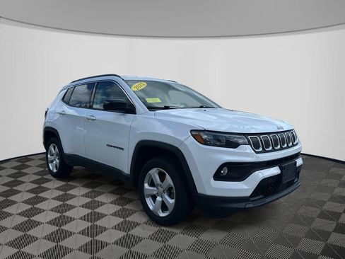 Used 2022 Jeep Compass Latitude w/ Convenience Group AWD/4WD image 7