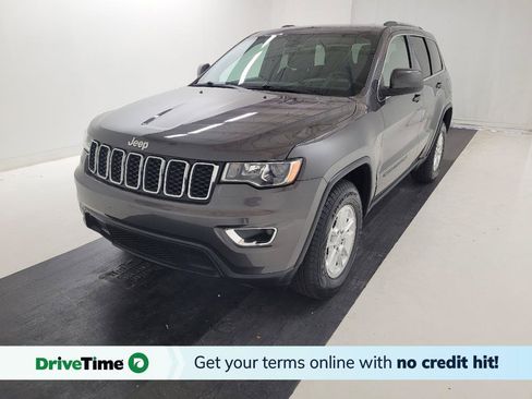 Used 2020 Jeep Grand Cherokee Laredo w/ Security & Convenience Group AWD/4WD image 1