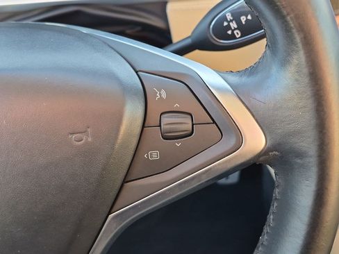 Used 2013 Tesla Model S Performance RWD image 12