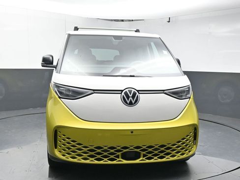 New 2025 Volkswagen ID. Buzz 1st Edition image 3
