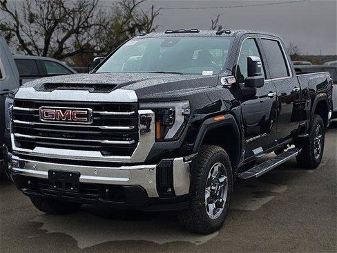 New 2025 GMC Sierra 2500 SLT w/ SLT Premium Package image 2