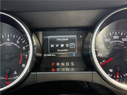 Used 2018 Ford Mustang Premium RWD image 49