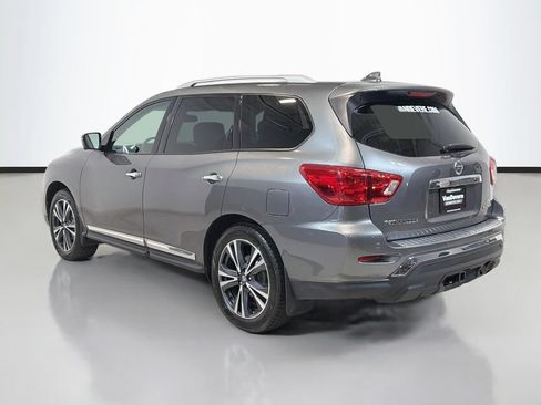Used 2019 Nissan Pathfinder Platinum AWD/4WD image 7