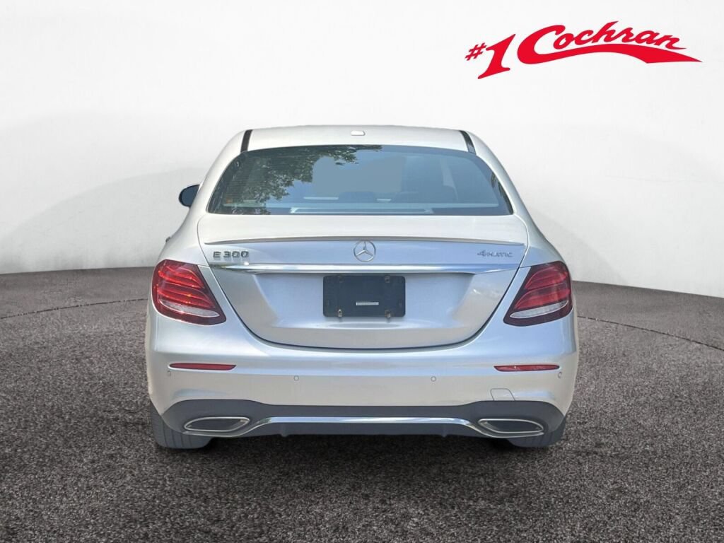 Used 2019 Mercedes-Benz E 300 4MATIC image 8
