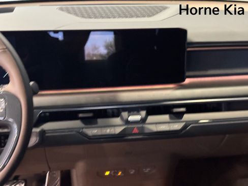New 2026 Kia EV9 GT-Line AWD/4WD image 17