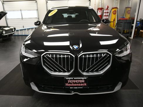 Used 2026 BMW X3 xDrive30i AWD/4WD image 2