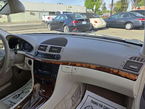 Used 2003 Mercedes-Benz E 320 Sedan image 18