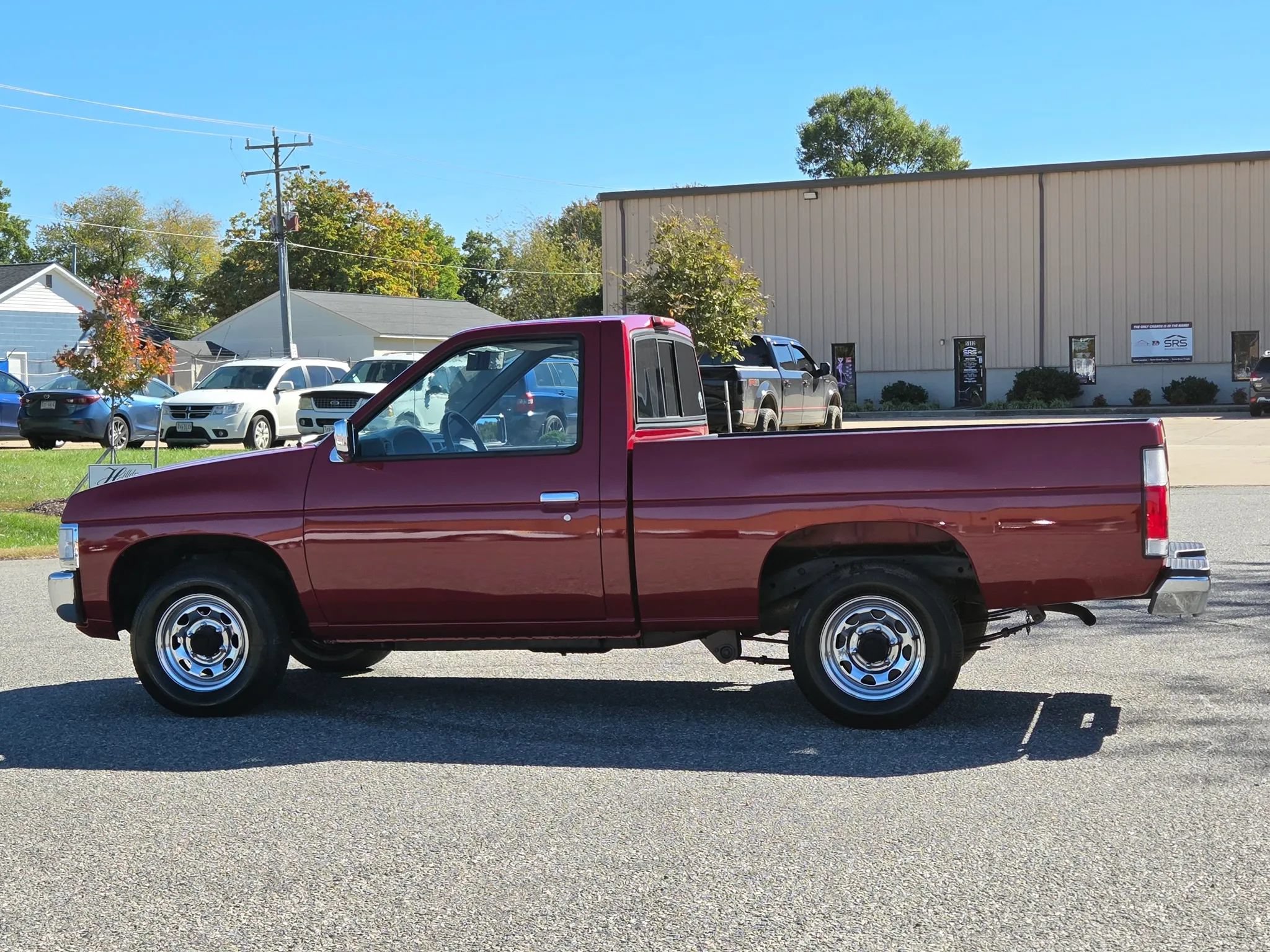 Used 1995 Nissan Pickup 2WD Regular Cab image 9