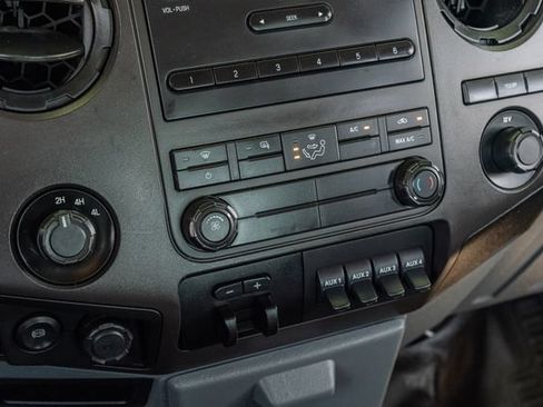 Used 2015 Ford F350 XL w/ Power Equipment Group AWD/4WD image 28