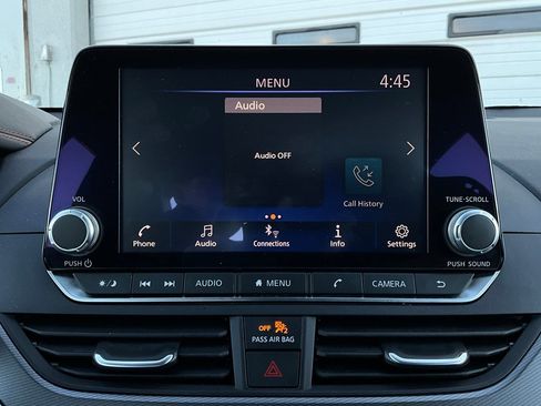 Used 2025 Nissan Altima 2.5 SR image 28