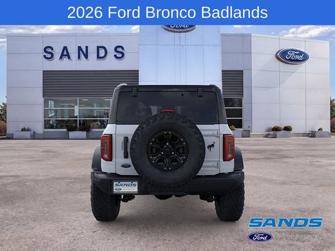 New 2026 Ford Bronco Badlands w/ Sasquatch Package AWD/4WD image 5